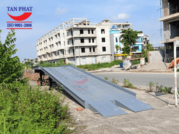 Cầu dẫn xe nâng 10 tấn, dài 11m bàn giao hoàn thiện tại TP. Bắc Ninh