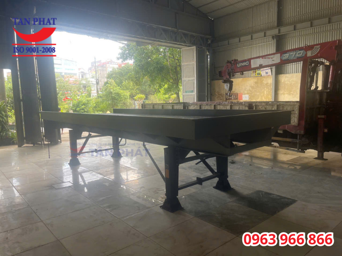 Sản phẩm được thiết kế với hệ thống dầm thép U, I đúc chất lượng cao nhất thị trường