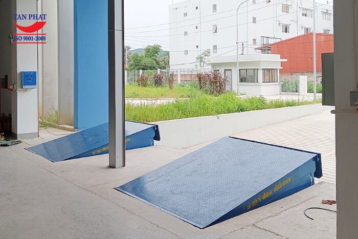 Sàn nâng thủy lực 6 tấn lắp đặt hoàn thiện tại huyện Yên Dũng, tỉnh Bắc Giang