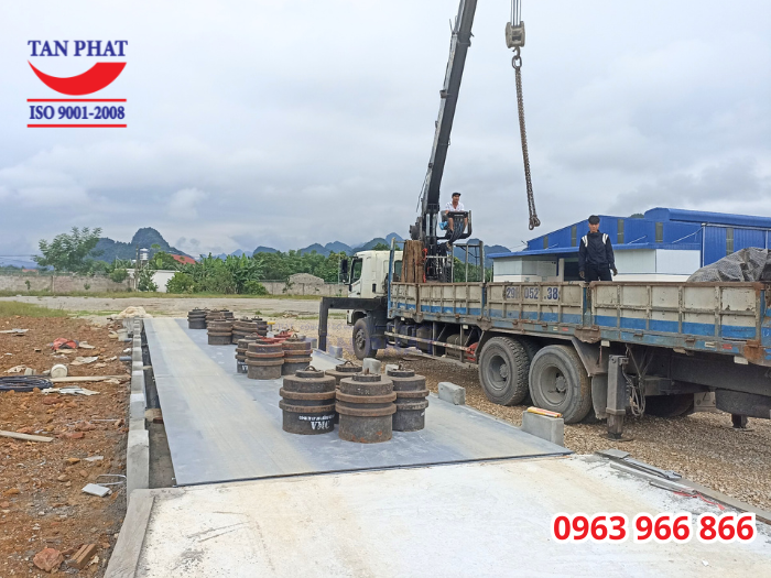 Hạ quả chuẩn để hiệu chỉnh và kiểm định cân, nhằm đảm bảo cân hoạt động chính xác và ổn định