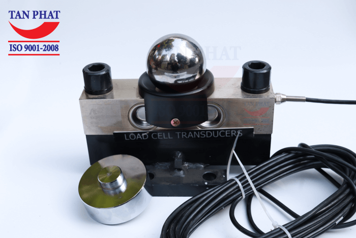 Dây tín hiệu dài 10-16m, 5 lõi với các màu riêng biệt giúp đấu nối dễ dàng với hệ thống cân