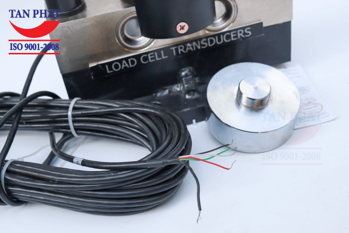Dây tín hiệu dài 10 – 16m, tránh cắt ngắn dây tín hiệu của từng loadcell bởi có thể gây nên hiện tượng lệch góc cân.