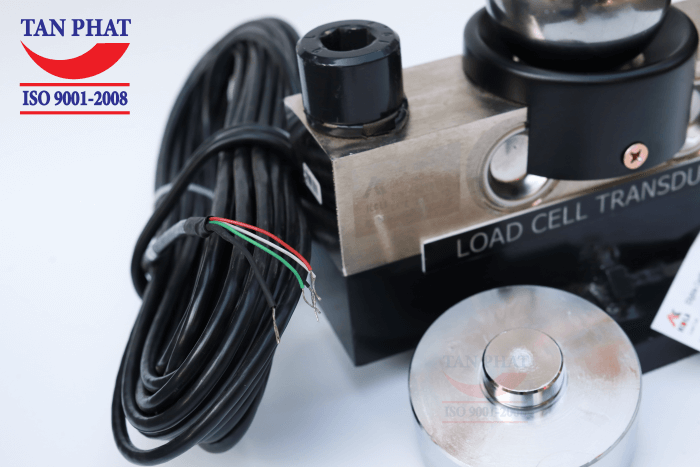 Loadcell QSA 40 tấn có vỏ từ hợp kim thép không gỉ, khả năng chịu va đập tốt, hoạt động ổn định trong môi trường khắc nghiệt.