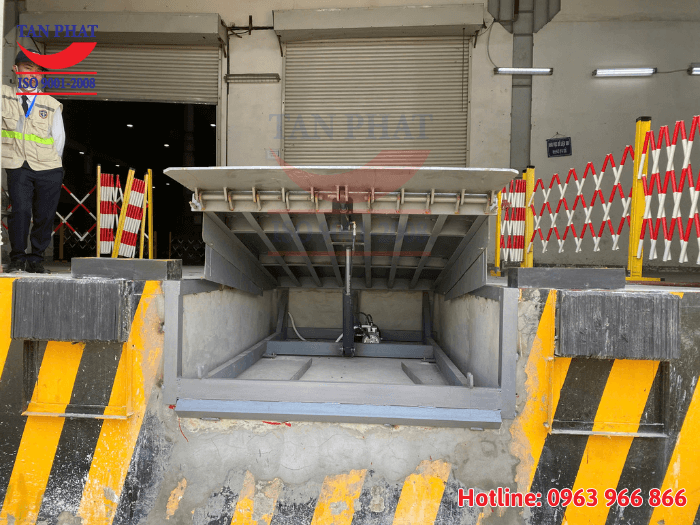 Kết cấu dầm chắc chắn, cho khả năng chịu tải 8 tấn