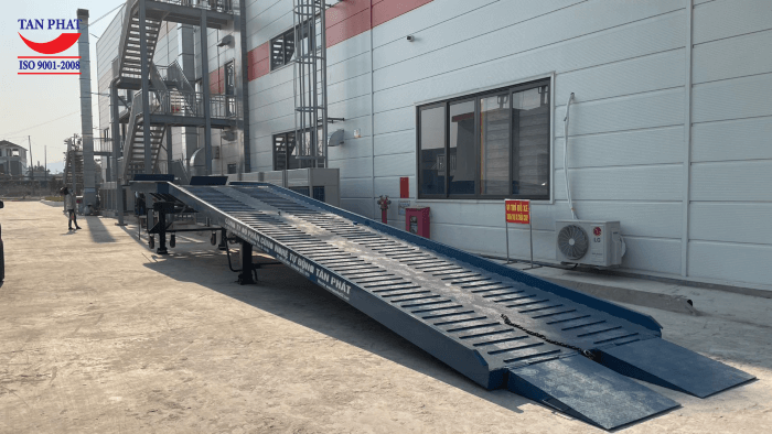 Tân Phát tự tin mang đến cho quý khách hàng những sản phẩm cầu dẫn xe nâng chất lượng cao với giá tốt