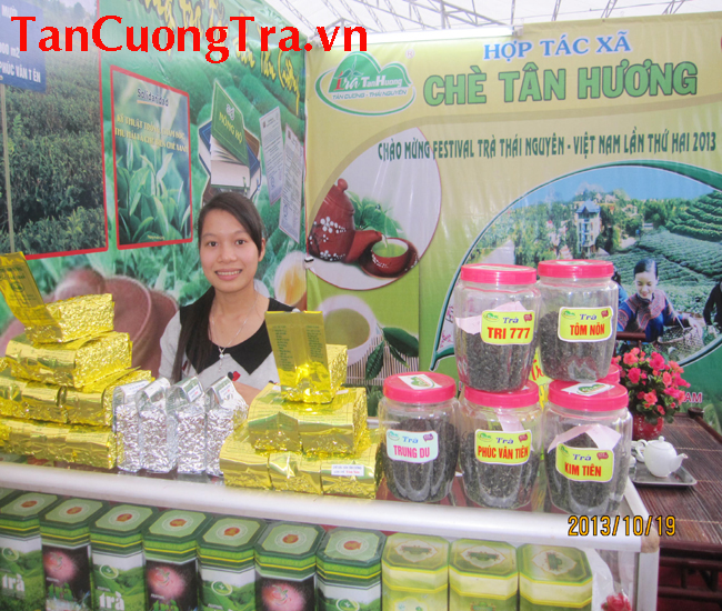 HTX Chè Tân Hương tham gia Hội chợ Triển lãm“Công – Nông nghiệp tiêu biểu lần thứ hai,Thái Nguyên năm 2013”