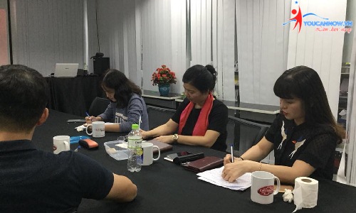 Khóa học giao tiếp thuyết trình K16: Buổi học cuối cùng trọn niềm vui