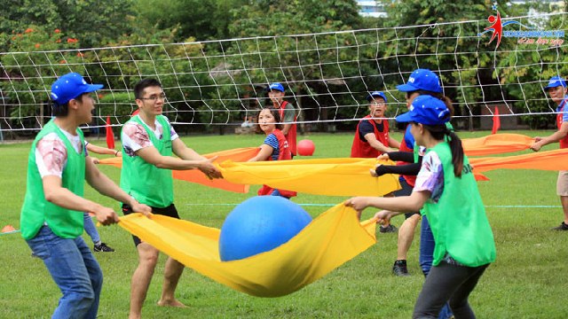 Một số trò chơi khởi động tiêu biểu của chương trình Team Building