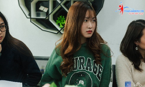 Buổi chia sẻ về kỹ năng giao tiếp, ứng xử của trung tâm You Can Now với Top 15 Miss FPTU 2018