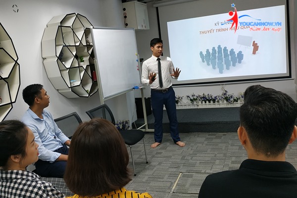 Khóa học kỹ năng giao tiếp thuyết trình K10: tạm biệt các học viên thân yêu