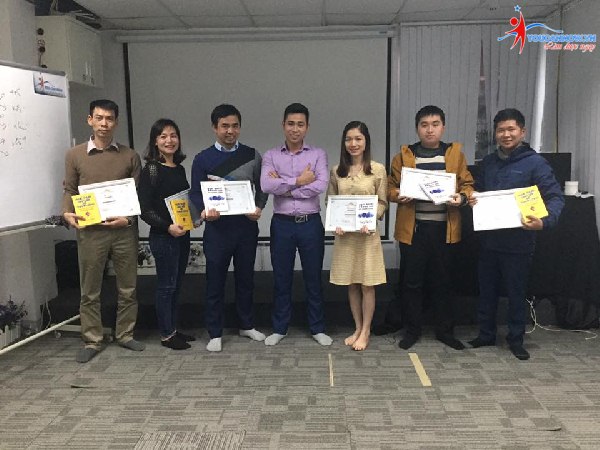 Khóa học giao tiếp - thuyết trình K20: Huấn luyện cho các nhà quản lý