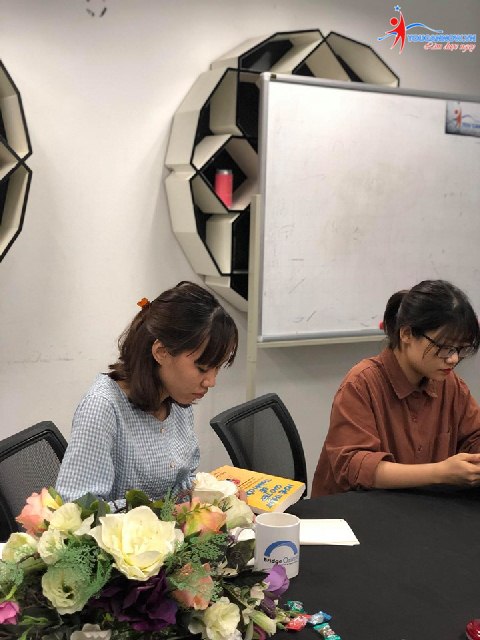 Khóa học giao tiếp thuyết trình K28: Khép lại một khóa học bổ ích