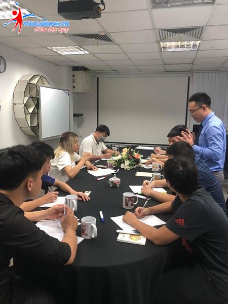 Khóa học Giao tiếp thuyết trình K42: Một hành trình mới được bắt đầu