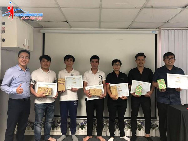 Khóa học Giao tiếp thuyết trình K42: Một hành trình mới được bắt đầu