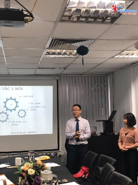 Khóa giao tiếp thuyết trình K30: Kết thúc một khóa học thành công