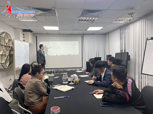 Khóa giao tiếp thuyết trình K50: Kết thúc một khóa học thành công