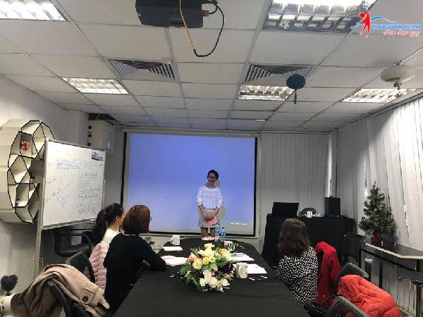 Khóa học giao tiếp thuyết trình K23: Tạm biệt khóa học ngắn hạn đầy bổ ích