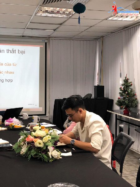 Khóa học giao tiếp thuyết trình K23: Tạm biệt khóa học ngắn hạn đầy bổ ích