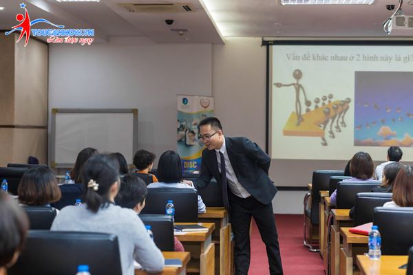 Khóa đào tạo "Giao tiếp tinh tế - Chăm sóc khách hàng hiệu quả" dành cho doanh nghiệp