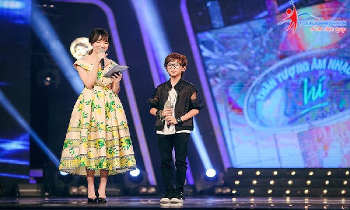 Yêu cầu đối với MC sự kiện trên sân khấu