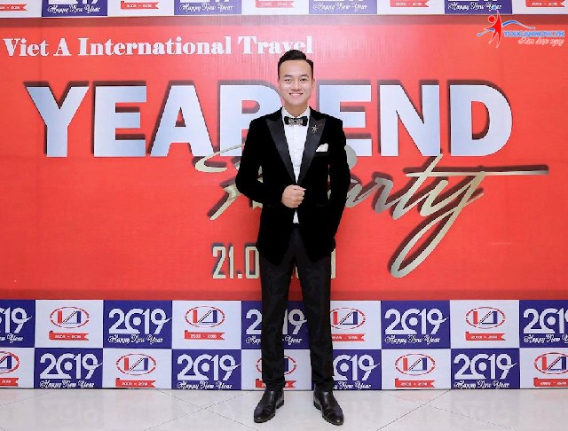 Giảng viên MC Thế Đức: Chàng MC trẻ tuổi tài năng