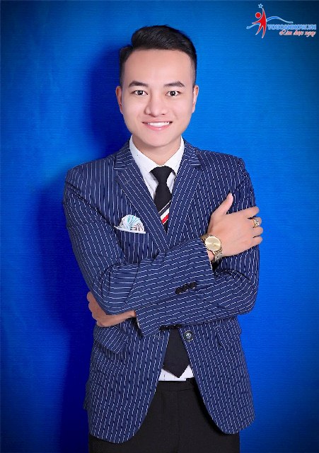 Giảng viên MC Thế Đức: Chàng MC trẻ tuổi tài năng