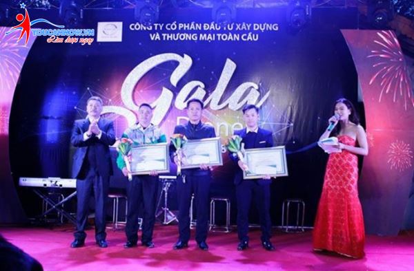 Những yếu tố cần có để có lời dẫn mc gala dinner cuốn hút