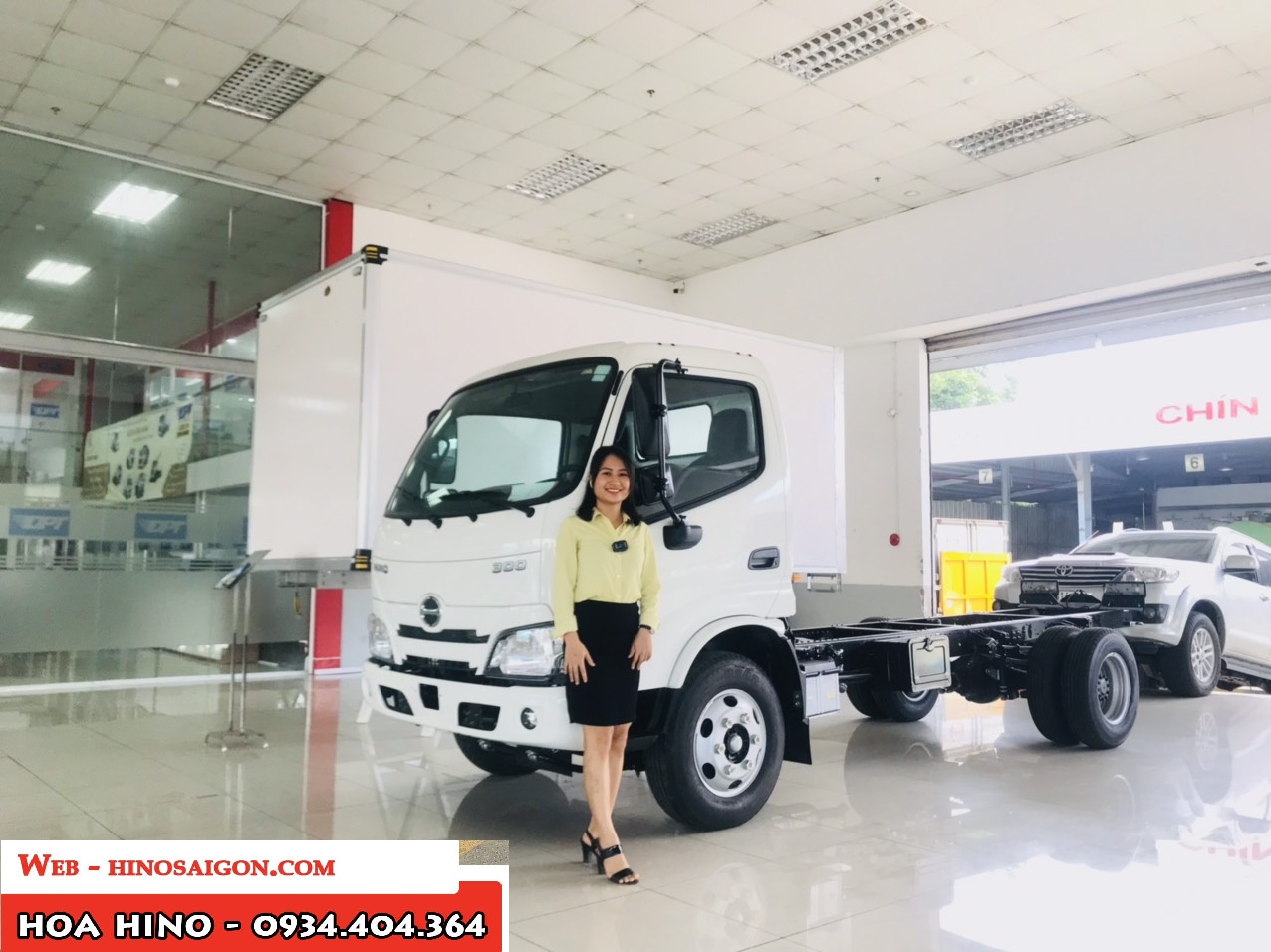 hino 1t9 thùng bạt