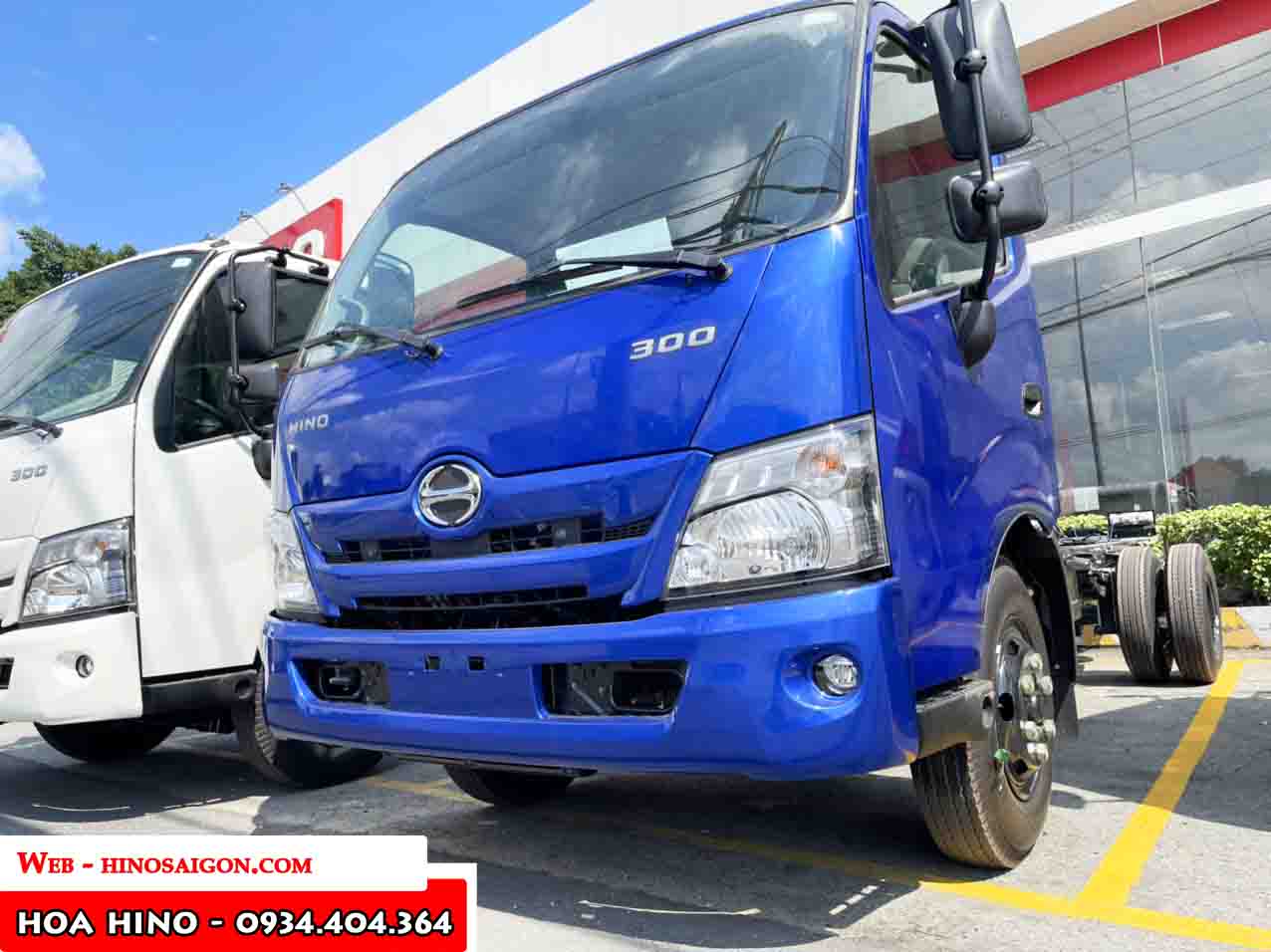 hino-300-chinh-hang