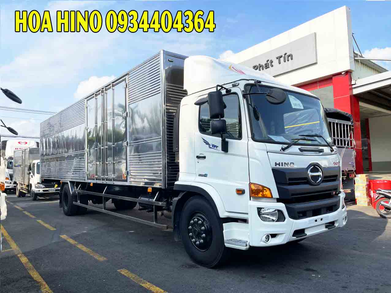 hino-8-tan-moi-nhat-thung-sieu-dai-10-met