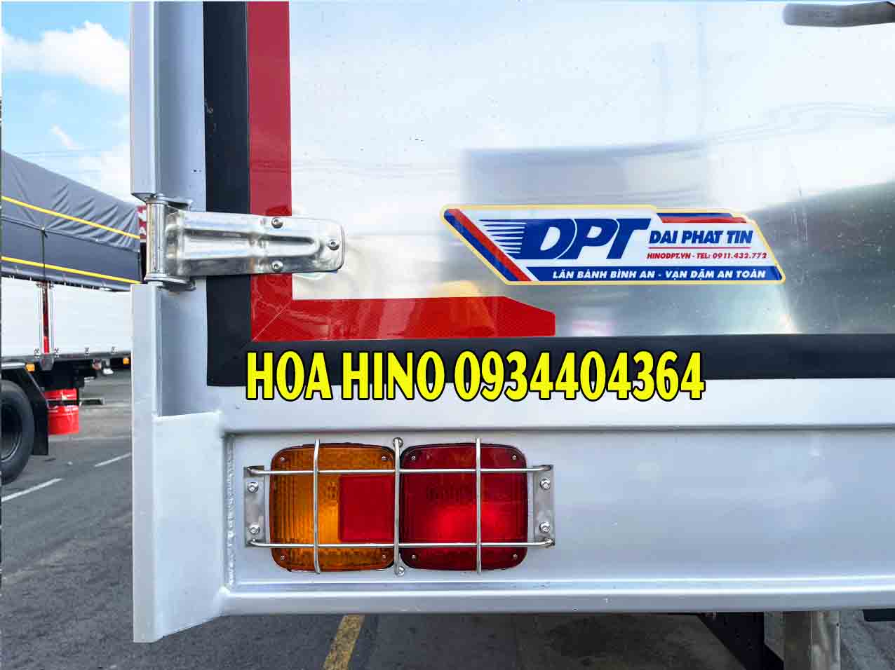 hino-8-tan-thung-cho-giay