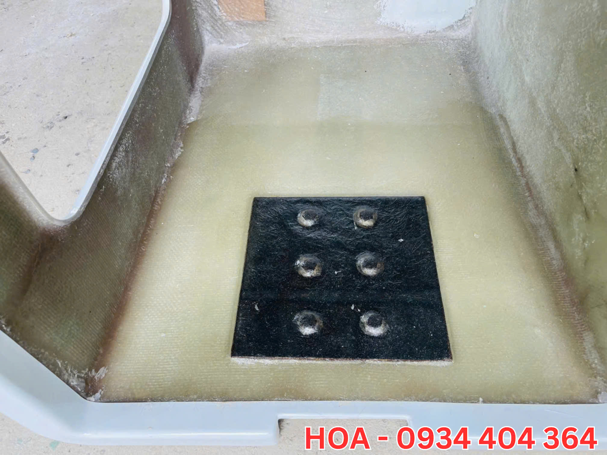 ro-nang-nguoi-gan-xe-tai-cau