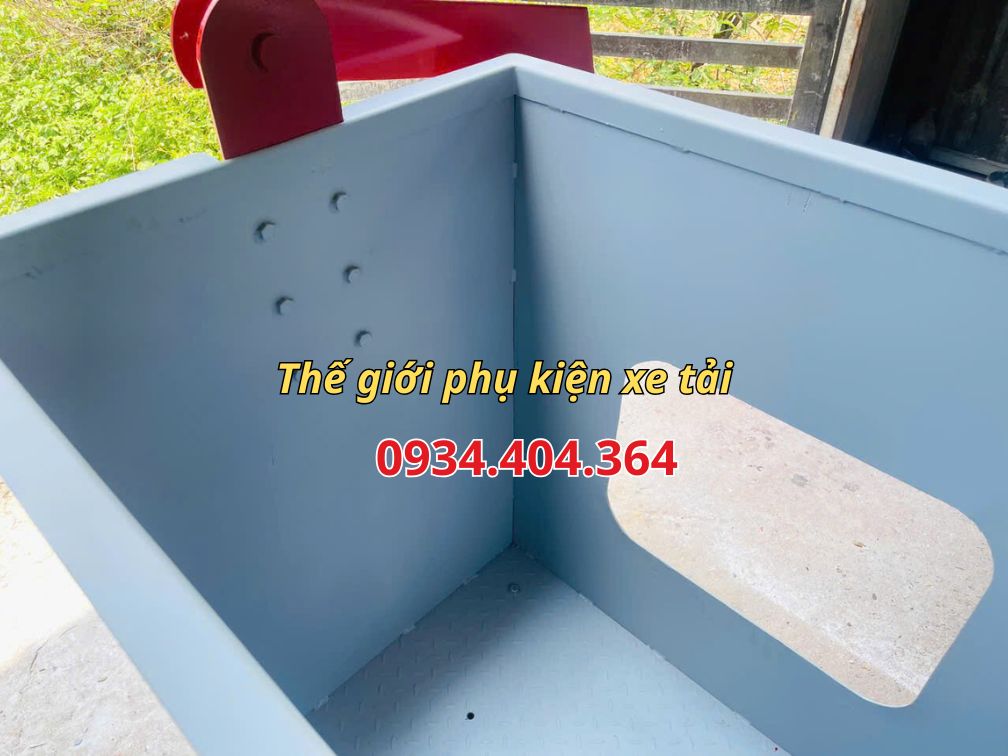 ro-nang-sat-lam-viec-tren-cao