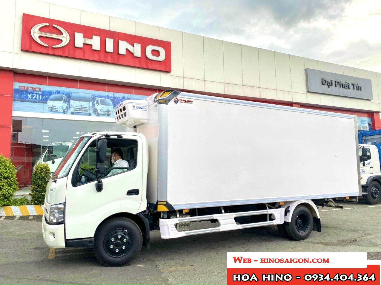 xe hino 5 tấn thùng đông lạnh