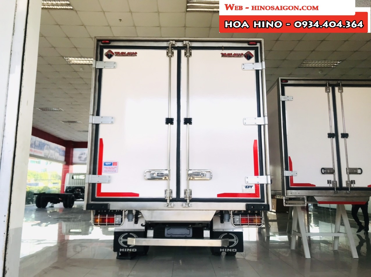 xe hino 5 tấn thùng lạnh đời 2021