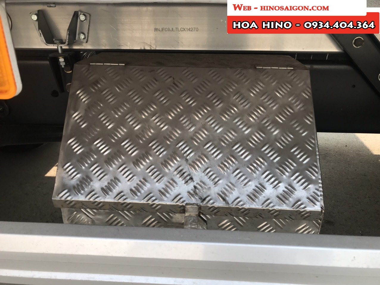 xe hino đông lạnh đời mới 5 tấn