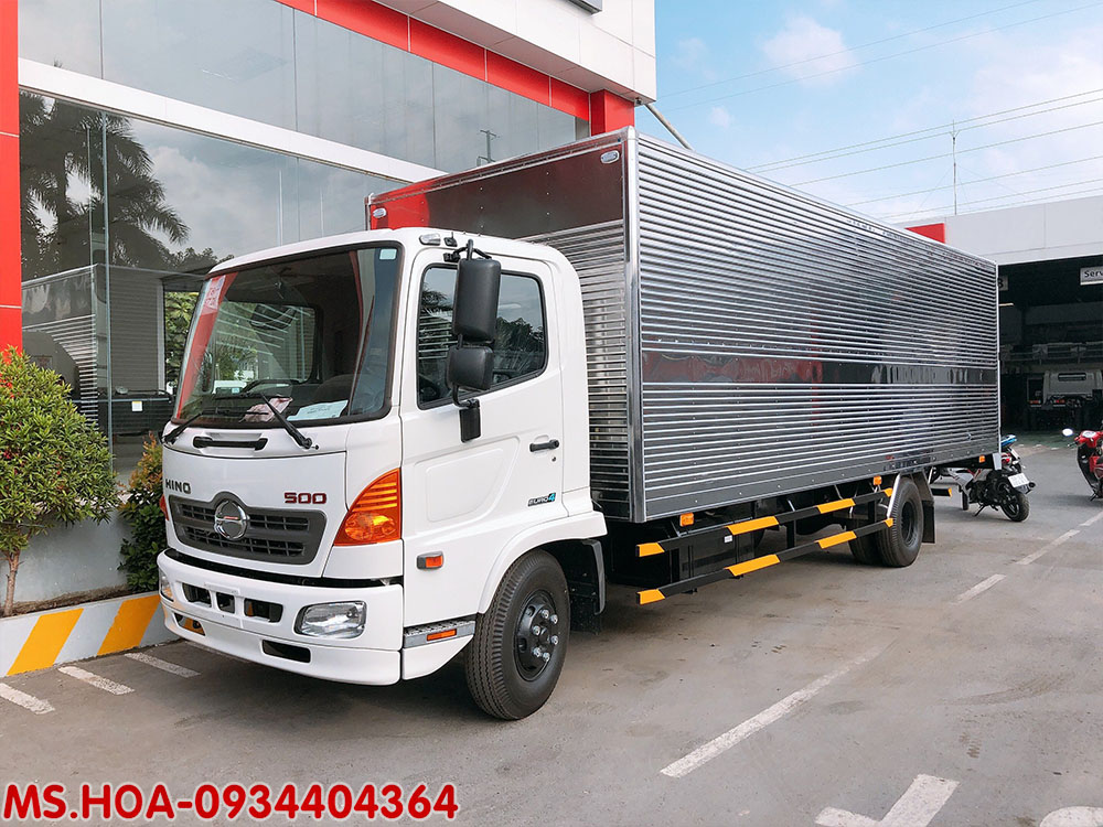 xe tải hino 6 tấn rưỡi thùng kín