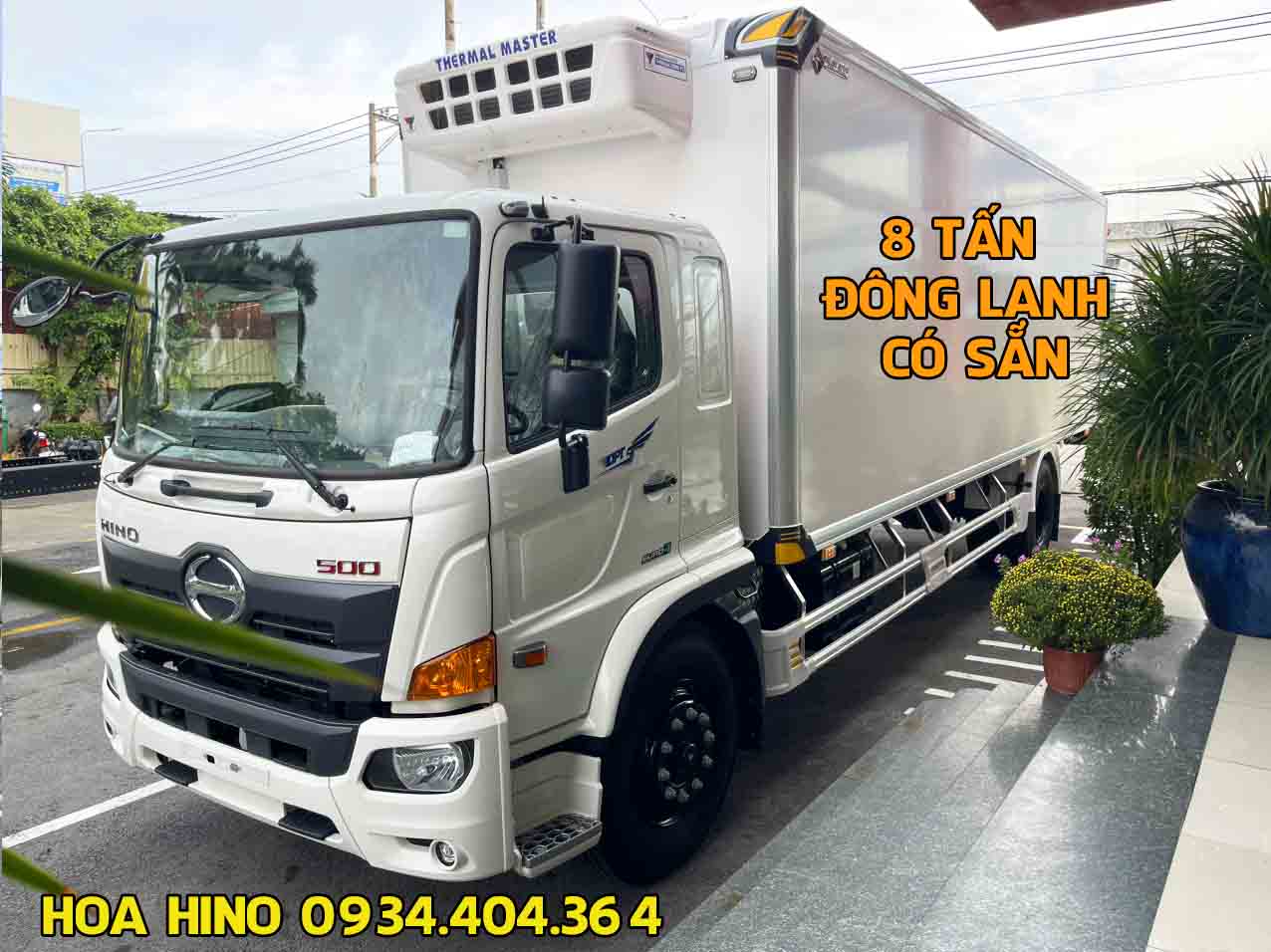 xe-tai-hino-8-tan-thung-dong-lanh-moi