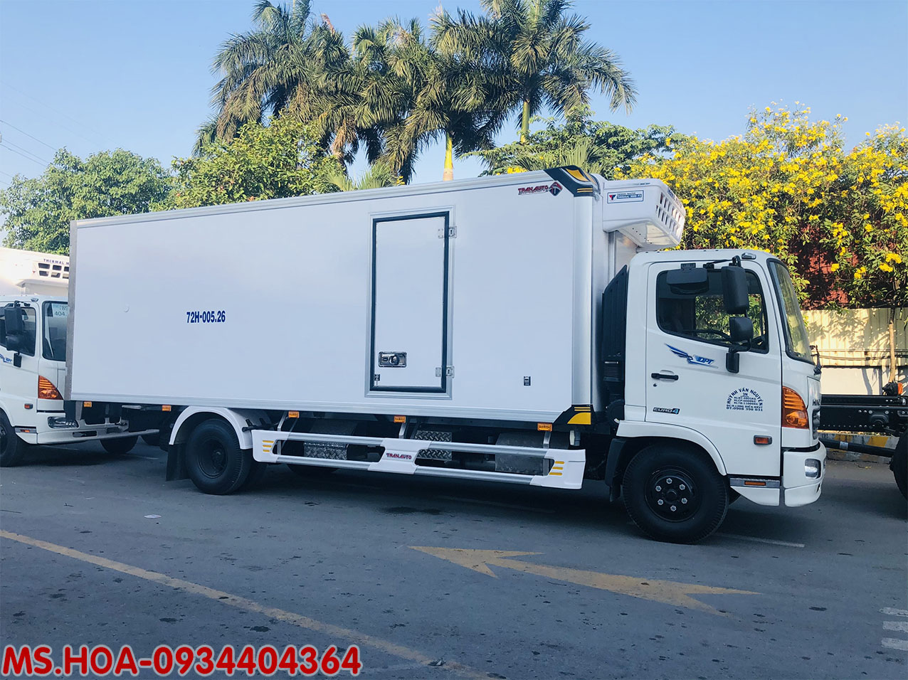 Xe tải Hino 6 tấn thùng đông lạnh