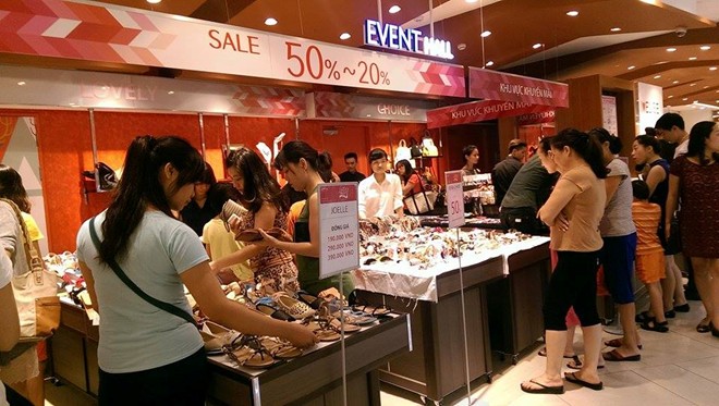 Nghỉ lễ 1 ngày, khuyến mại gấp đôi