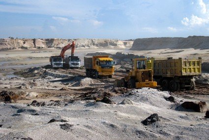 Cổ đông không góp vốn vào mỏ sắt Thạch Khê vì ngại rủi ro