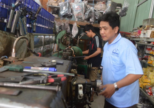 Hành trình thợ máy gắn liền với bulong, ốc vít trở thành đại biểu nhân dân