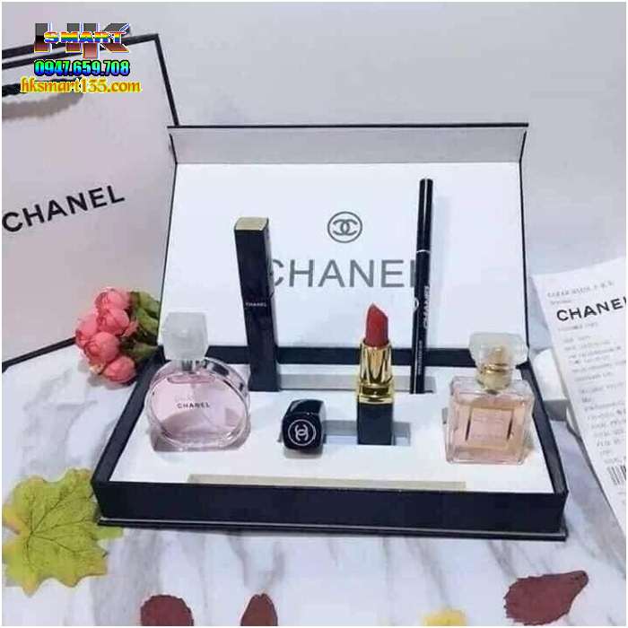 Bộ mỹ phẩm Chanel 5 món cao cấp