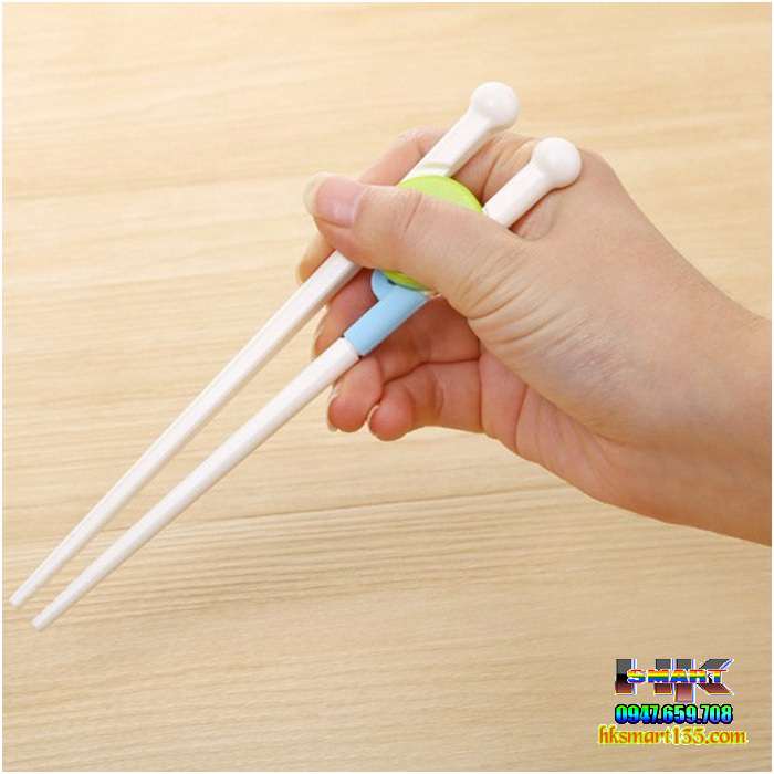 Đũa tập ăn cho bé Nhật Bản