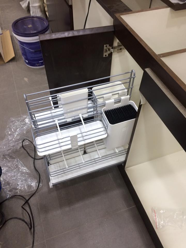 giá phụ kiện tủ bếp inox 304 nhập khẩu chính hãng