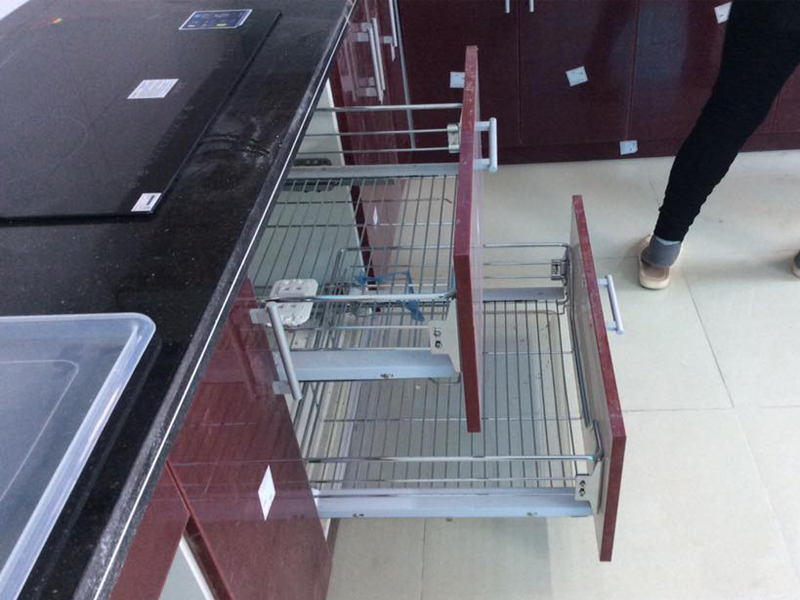 Giá xoong nồi cánh rút hai tầng là giải pháp để xoong nồi hiệu quả