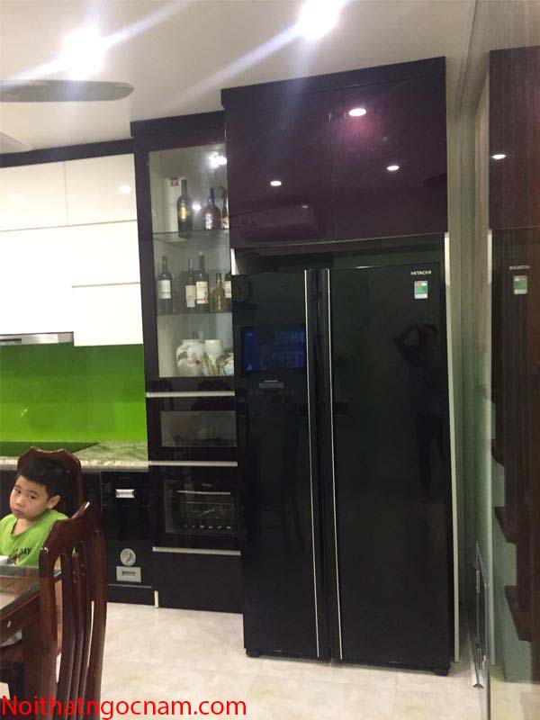 lắp đặt mẫu tủ bếp inox Acrylic chị Hằng