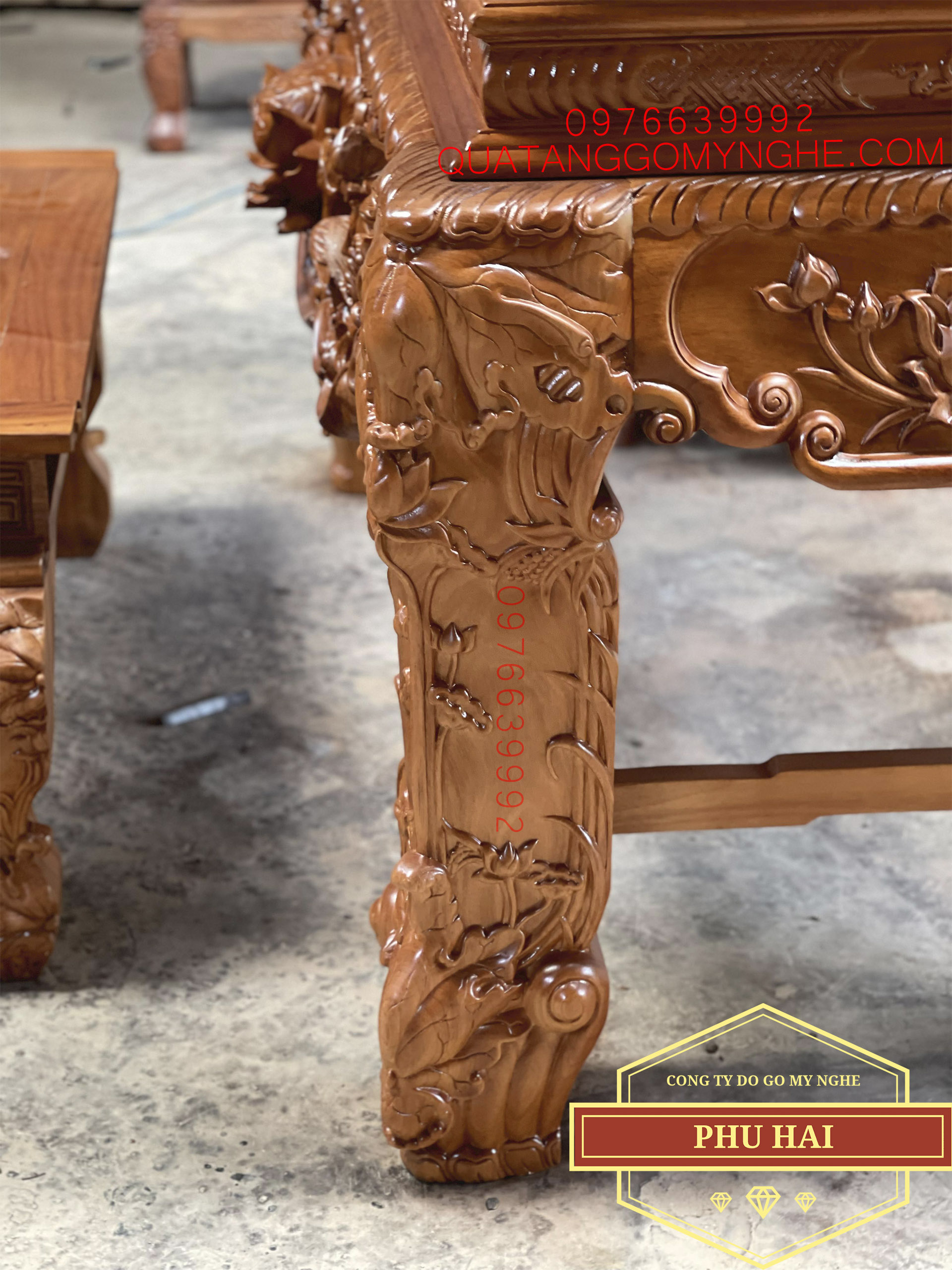 Sập Thờ Gia Tiên Chạm Sen