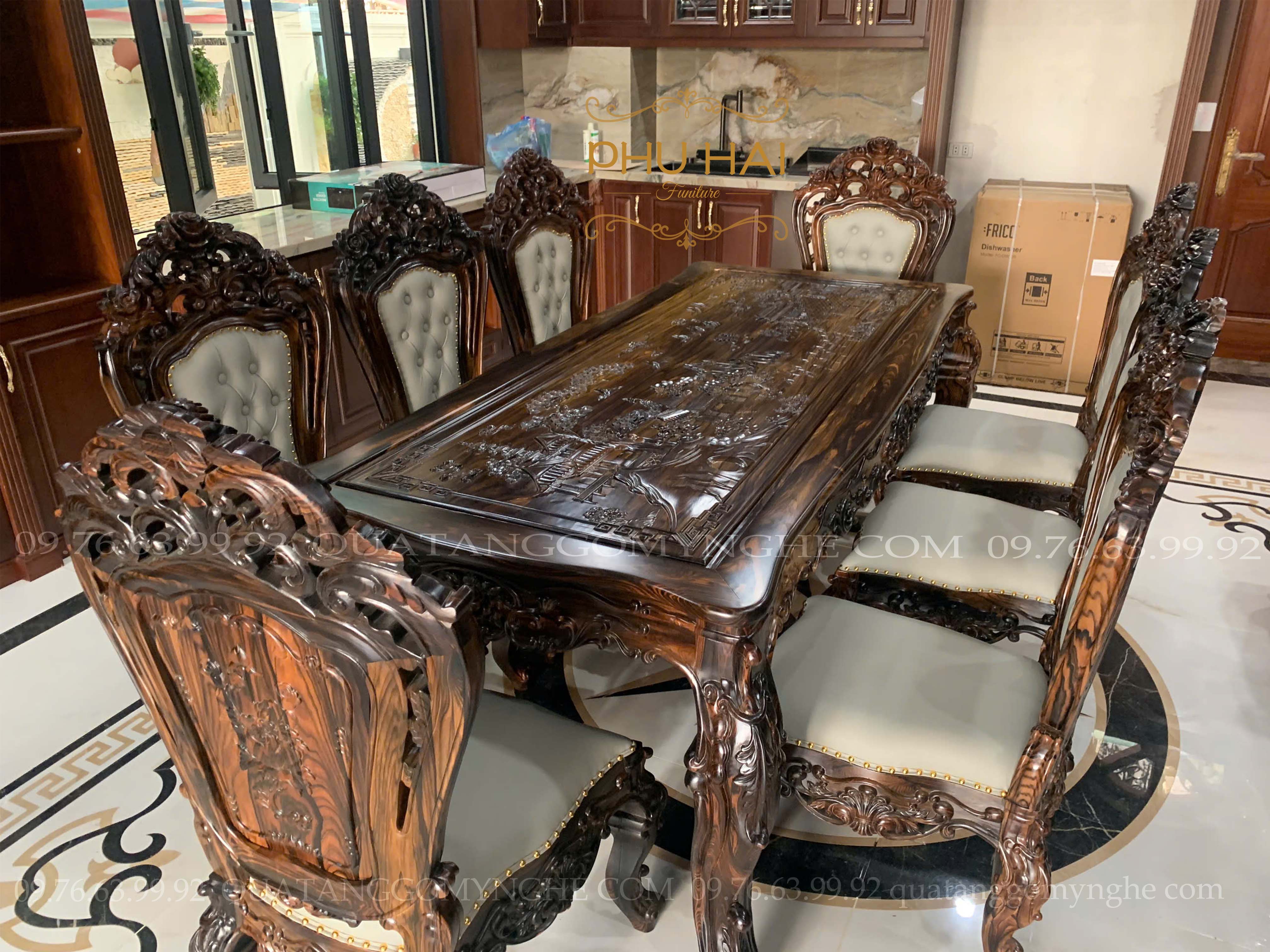 Bộ Bàn Ăn 8 Ghế Gỗ Mun Sang Trọng Đẳng Cấp Bộ Bàn Ăn 8 Ghế Gỗ Mun Sang Trọng Đẳng Cấp