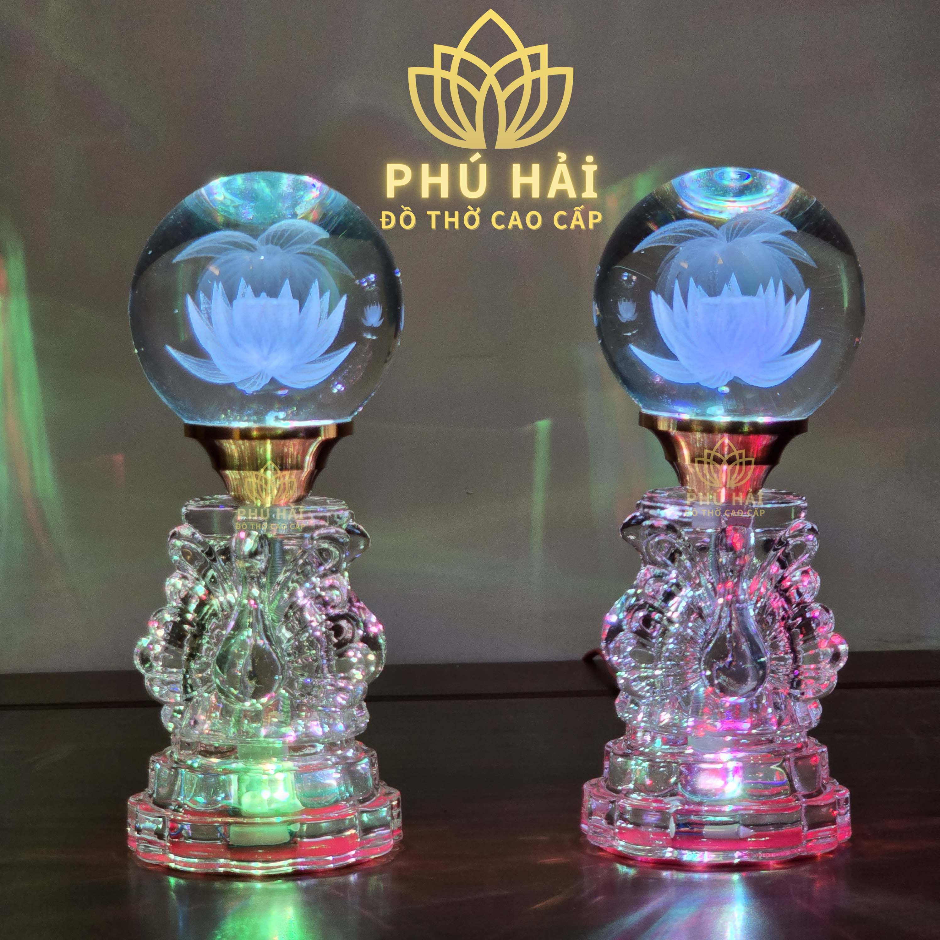 Đèn Thờ Cầu Pha Lê Thân Thủy Tinh Đổi Màu Kích Thước Cao 21 Cm Đèn Thờ Cầu Pha Lê Thân Thủy Tinh Đổi Màu Kích Thước Cao 21 Cm